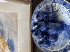 Afbeeldingen van Echt Delftsblauwbord van deze tijd gemaakt met handgemaakt vaasjes.